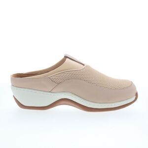 SoftWalk Womens Aberdeen Beige Shoes (NWT)